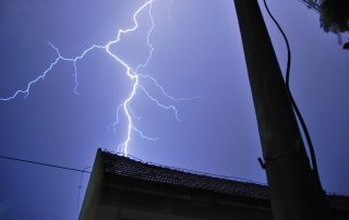 Do You Need a Lightning Rod with a Metal Roof? Myths vs. Facts